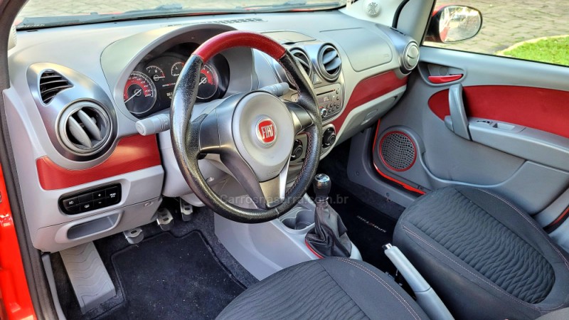 PALIO 1.6 MPI SPORTING 16V FLEX 4P MANUAL - 2014 - IVOTI