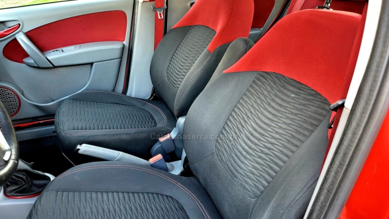 PALIO 1.6 MPI SPORTING 16V FLEX 4P MANUAL - 2014 - IVOTI