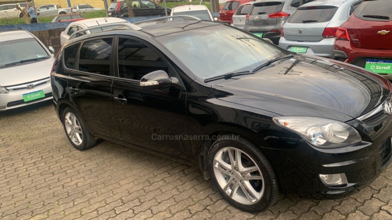 I30 CW 2.0 MPFI 16V GASOLINA 4P AUTOMATICO - 2011 - FARROUPILHA