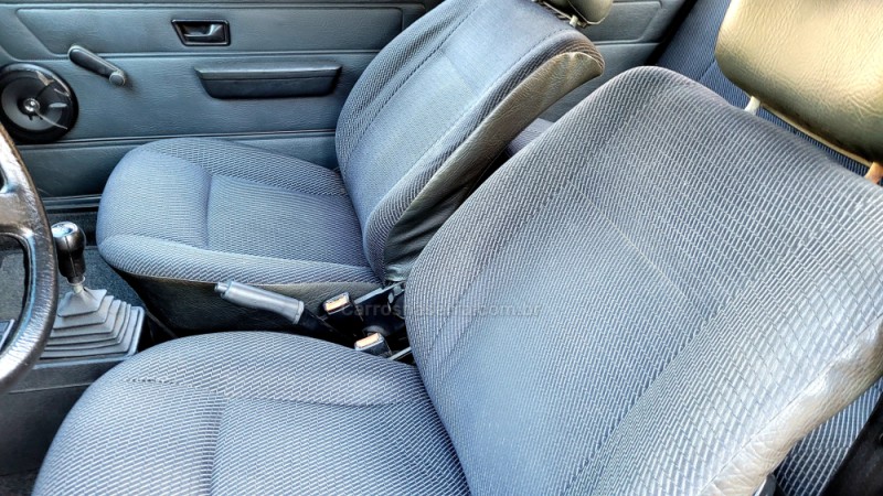 GOL 1.8 CL 8V GASOLINA 2P MANUAL - 1993 - IVOTI