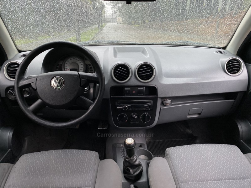 PARATI 1.8 COMFORTLINE 8V FLEX 4P MANUAL G.IV - 2006 - CAXIAS DO SUL