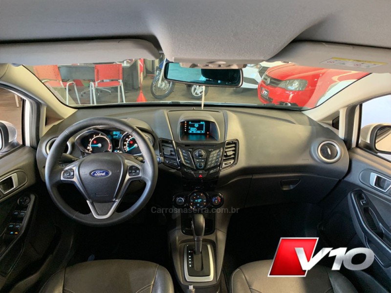 FIESTA 1.0 ECOBOOST TITANIUM HATCH 12V GASOLINA 4P AUTOMÁTICO - 2017 - CAXIAS DO SUL