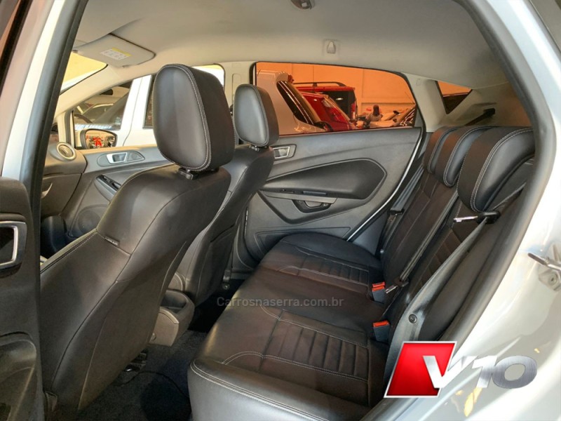 FIESTA 1.0 ECOBOOST TITANIUM HATCH 12V GASOLINA 4P AUTOMÁTICO - 2017 - CAXIAS DO SUL