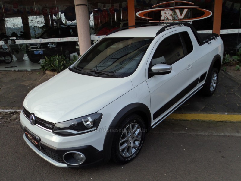 SAVEIRO 1.6 CROSS CE 8V FLEX 2P MANUAL