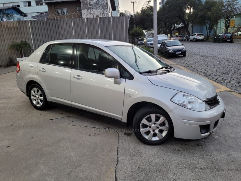 TIIDA 1.8 SEDAN 16V FLEX 4P MANUAL - 2012 - CAXIAS DO SUL