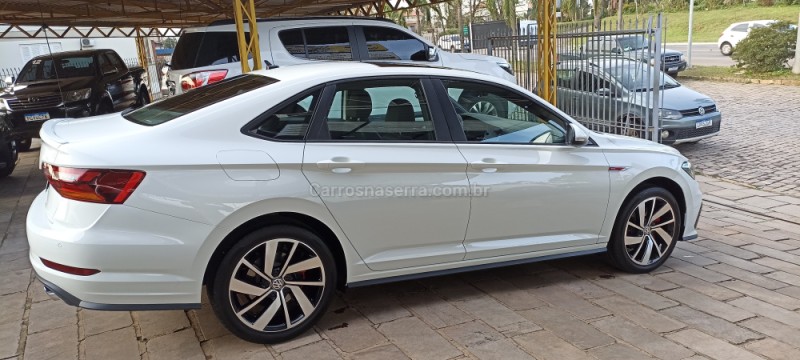 JETTA 2.0 16V TSI GLI 350 GASOLINA 4P AUTOMÁTICO - 2021 - VERANóPOLIS