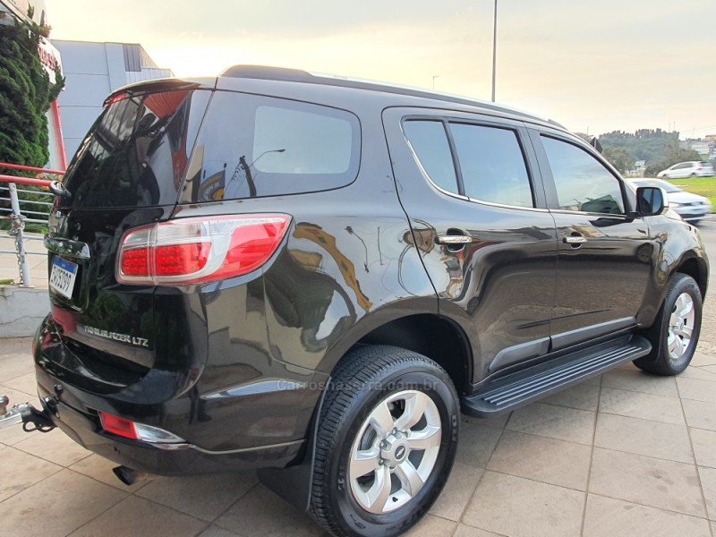 TRAILBLAZER 2.8 LTZ 4X4 16V TURBO DIESEL 4P AUTOMÁTICO - 2013 - FARROUPILHA