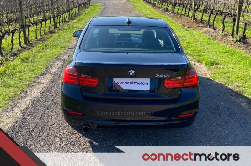 320I 2.0 16V TURBO GASOLINA 4P AUTOMÁTICO - 2014 - BENTO GONçALVES