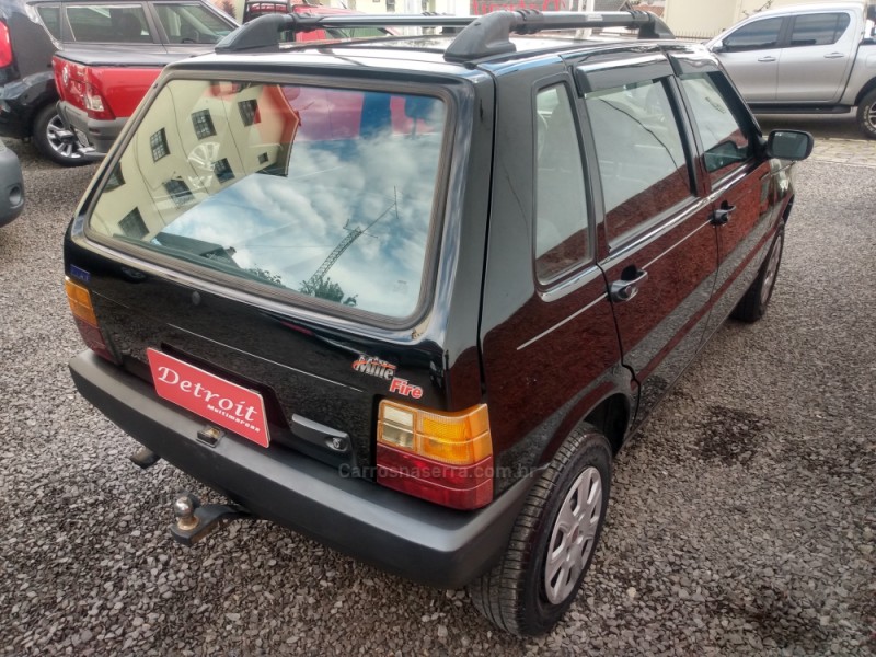 UNO 1.0 MPI MILLE FIRE 8V GASOLINA 4P MANUAL - 2002 - CAXIAS DO SUL