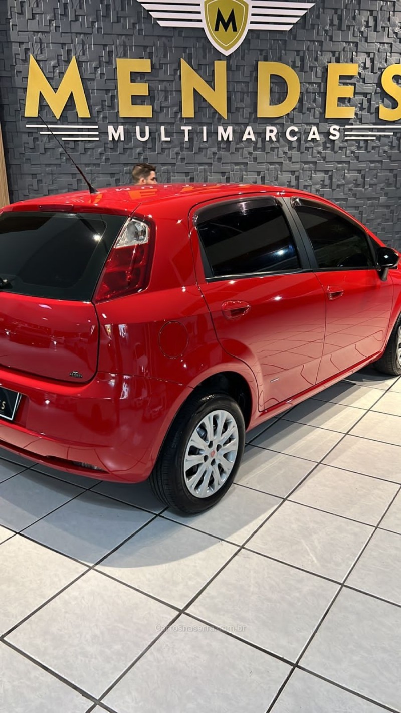 PUNTO 1.4 ATTRACTIVE 8V FLEX 4P MANUAL - 2012 - NOVO HAMBURGO