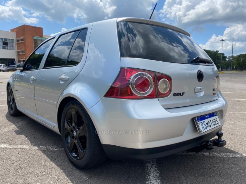 GOLF 1.6 MI SPORTLINE 8V FLEX 4P MANUAL - 2008 - CAXIAS DO SUL