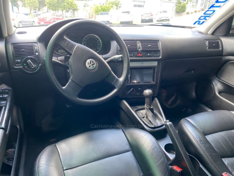 GOLF 1.6 MI SPORTLINE 8V FLEX 4P MANUAL - 2008 - CAXIAS DO SUL