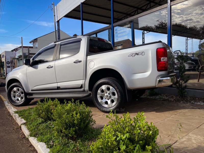 S10 2.5 LTZ 4X4 CD 16V FLEX 4P MANUAL - 2015 - LAGOA VERMELHA
