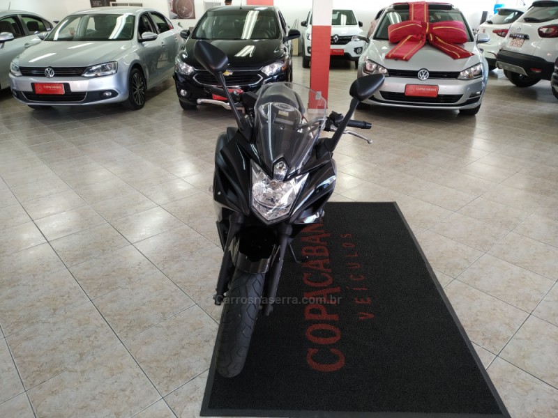 XJ6 F  - 2010 - CAXIAS DO SUL