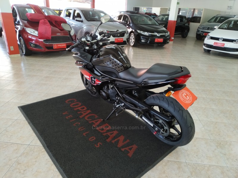 XJ6 F  - 2010 - CAXIAS DO SUL