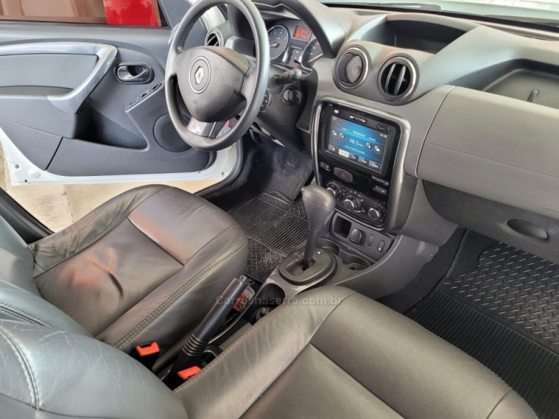 DUSTER 2.0 TECH ROAD 4X2 16V FLEX 4P AUTOMÁTICO - 2014 - CAXIAS DO SUL