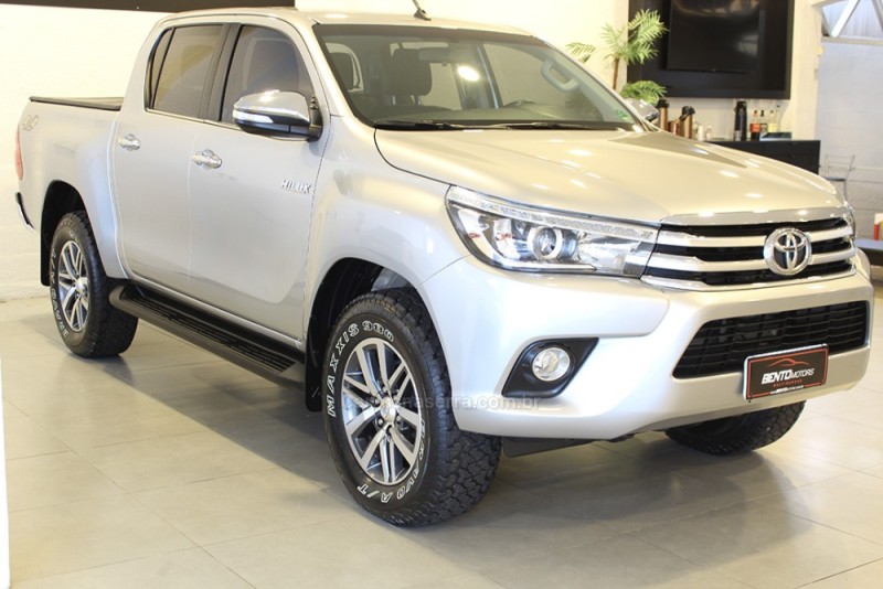 HILUX 2.8 SRX 4X4 CD 16V DIESEL 4P AUTOMÁTICO - 2017 - BENTO GONçALVES