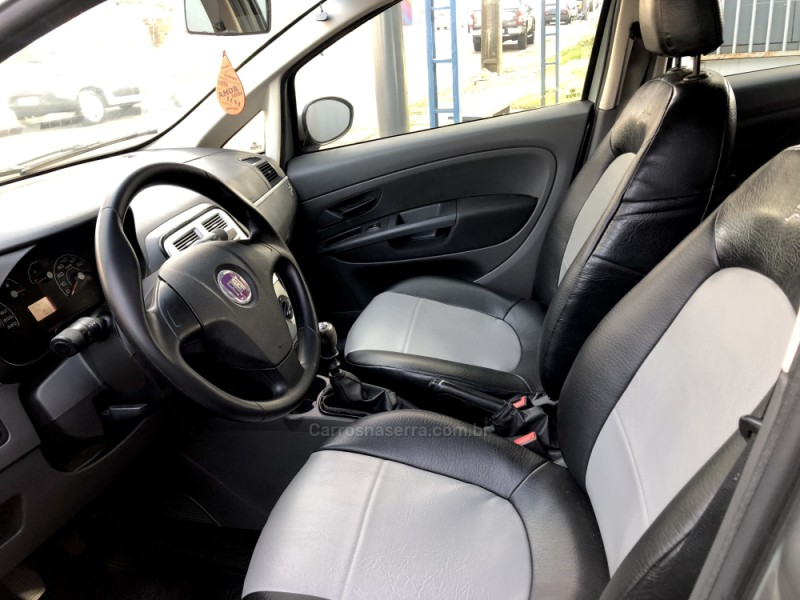 PUNTO 1.4 ATTRACTIVE 8V FLEX 4P MANUAL - 2011 - NOVO HAMBURGO