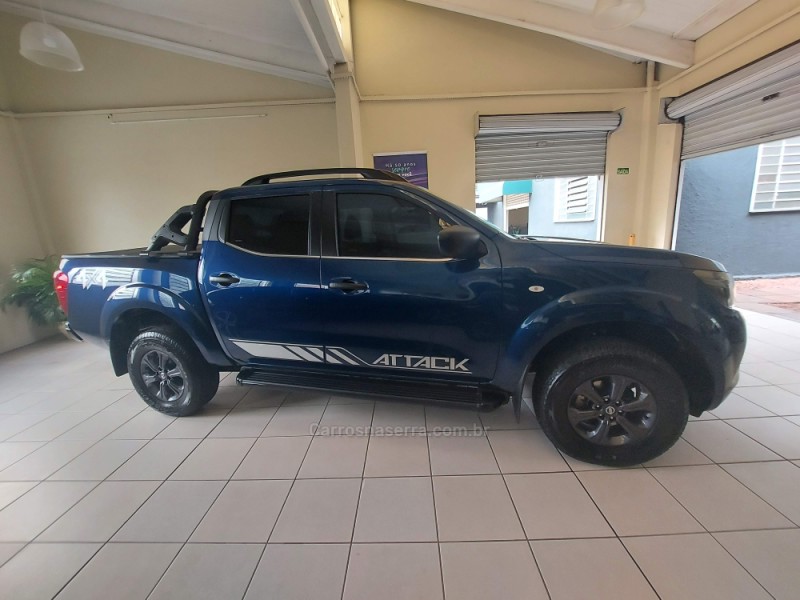 FRONTIER 2.3 ATTACK 4X4 CD BI-TURBO DIESEL 4P AUTOMÁTICO - 2021 - NOVO HAMBURGO