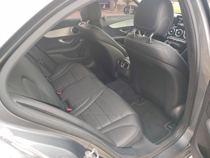 C 180 1.6 CGI AVANTGARDE 16V TURBO FLEX 4P AUTOMÁTICO - 2017 - BOM PRINCíPIO