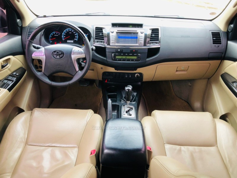 HILUX SW4 3.0 SRV 4X4 CD 16V TURBO INTERCOOLER DIESEL 4P AUTOMÁTICO - 2014 - DOIS IRMãOS