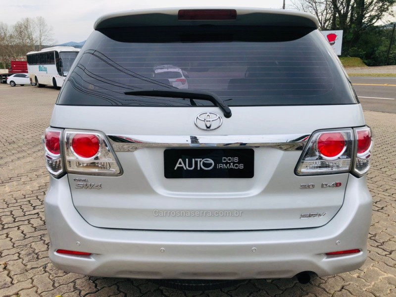 HILUX SW4 3.0 SRV 4X4 CD 16V TURBO INTERCOOLER DIESEL 4P AUTOMÁTICO - 2014 - DOIS IRMãOS