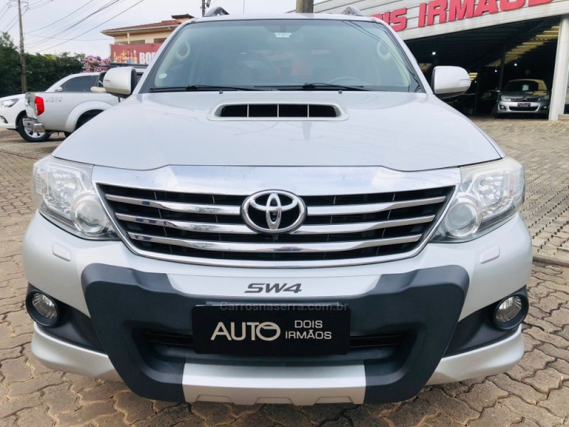 HILUX SW4 3.0 SRV 4X4 CD 16V TURBO INTERCOOLER DIESEL 4P AUTOMÁTICO - 2014 - DOIS IRMãOS