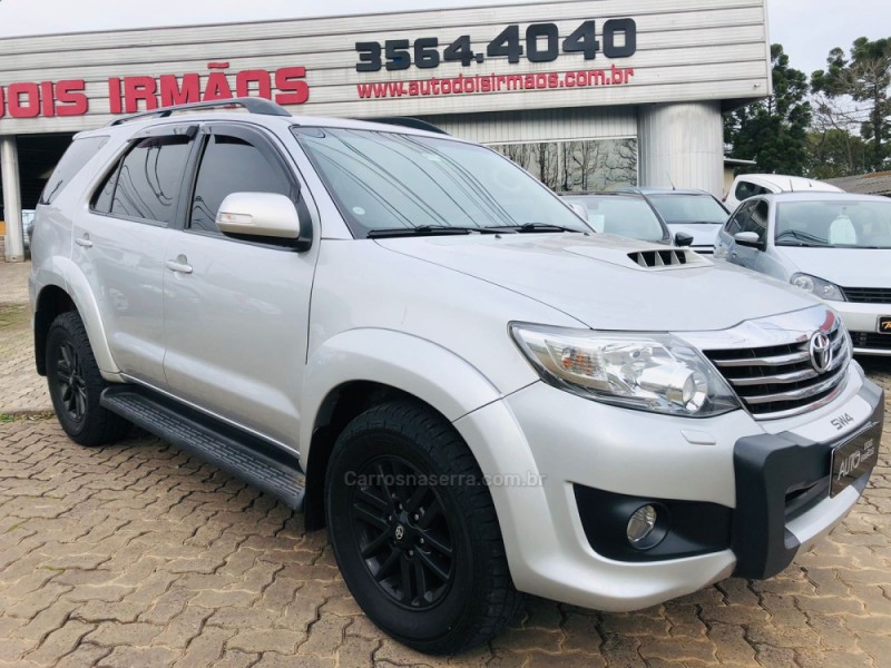 hilux sw4 3.0 srv 4x4 cd 16v turbo intercooler diesel 4p automatico 2014 dois irmaos