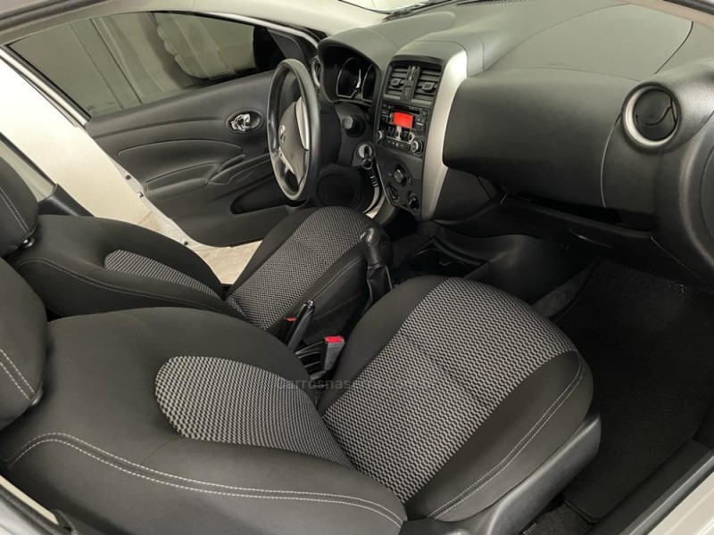 VERSA 1.6 16V FLEX SV 4P MANUAL - 2016 - CAXIAS DO SUL
