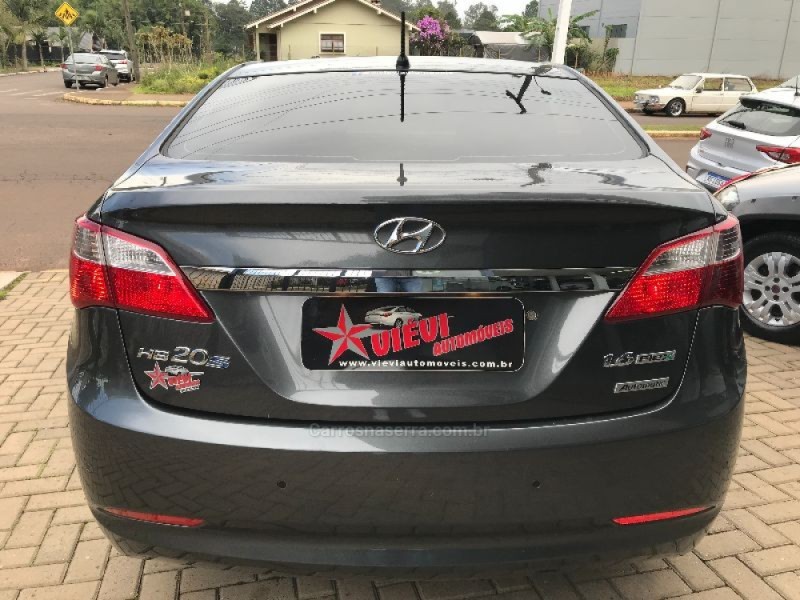 HB20S 1.6 PREMIUM 16V FLEX 4P AUTOMÁTICO - 2014 - TEUTôNIA