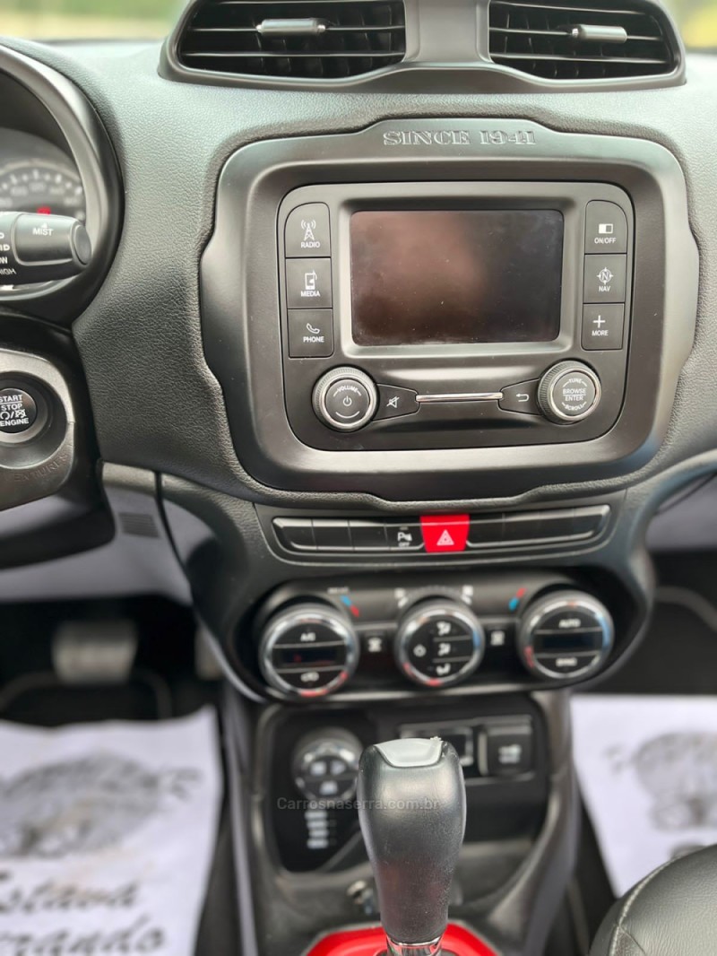 RENEGADE 2.0 16V TURBO DIESEL TRAILHAWK 4P 4X4 AUTOMÁTICO - 2017 - CANELA