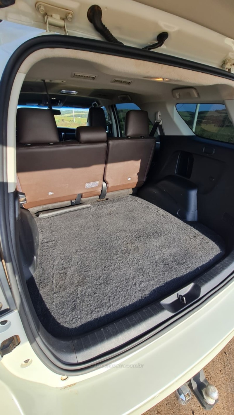HILUX SW4 2.8 SRX 4X4 16V TURBO INTERCOOLER DIESEL 4P AUTOMÁTICO - 2019 - LAGOA VERMELHA