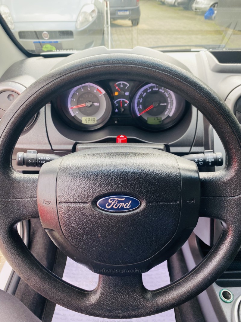 FIESTA 1.0 SE 8V FLEX 4P MANUAL - 2014 - CAXIAS DO SUL