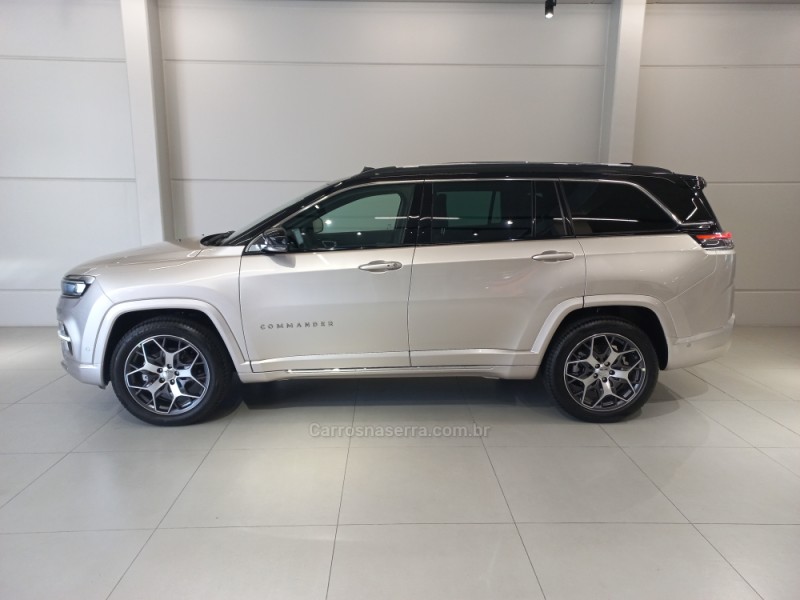 COMMANDER 1.3 OVERLAND T259 16V 4X2 TURBO FLEX 4P AUTOMÁTICO - 2022 - FLORES DA CUNHA