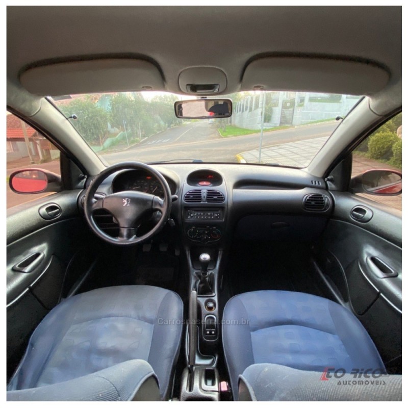 206 1.0 SOLEIL 16V GASOLINA 4P MANUAL - 2003 - CAMPO BOM