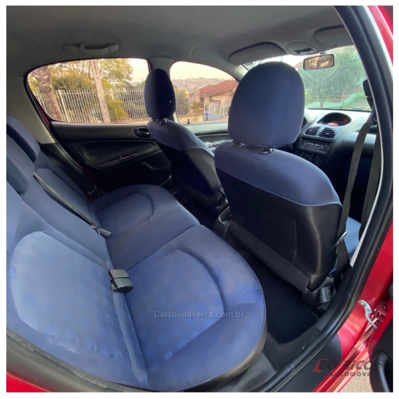 206 1.0 SOLEIL 16V GASOLINA 4P MANUAL - 2003 - CAMPO BOM