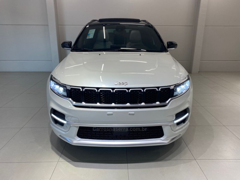COMMANDER 1.3 OVERLAND T259 16V 4X2 TURBO FLEX 4P AUTOMÁTICO - 2022 - FLORES DA CUNHA