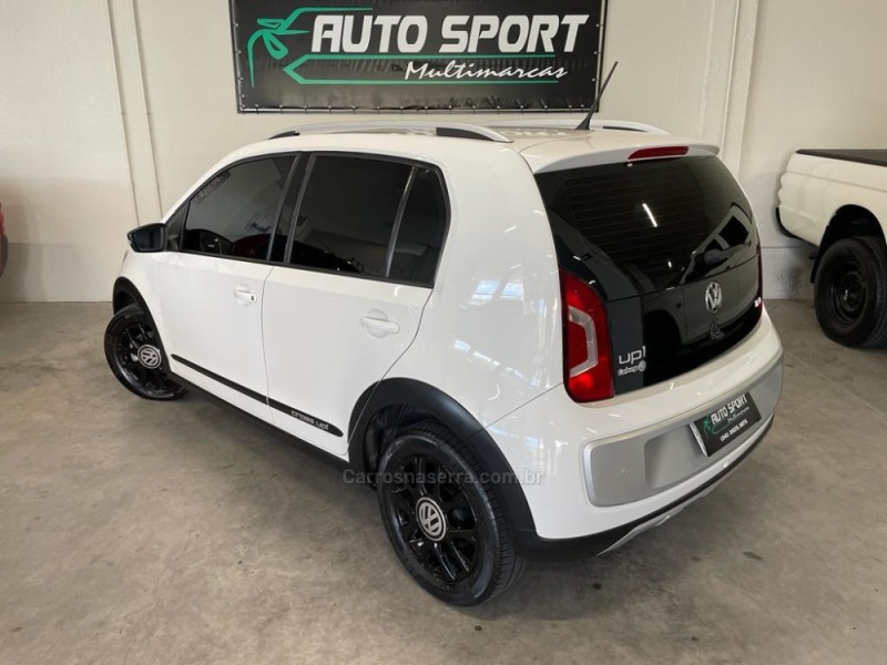 UP 1.0 TSI CROSS 12V FLEX 4P MANUAL - 2016 - CAXIAS DO SUL