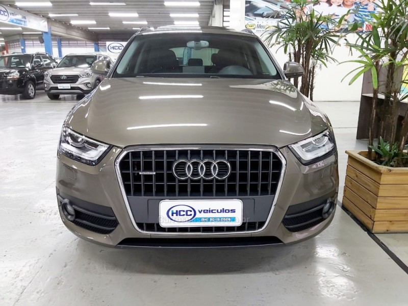 Q3 2.0 TFSI AMBIENTE QUATTRO 4P GASOLINA S TRONIC - 2015 - CAXIAS DO SUL