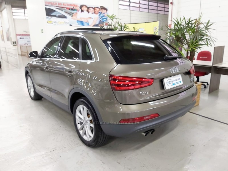 Q3 2.0 TFSI AMBIENTE QUATTRO 4P GASOLINA S TRONIC - 2015 - CAXIAS DO SUL