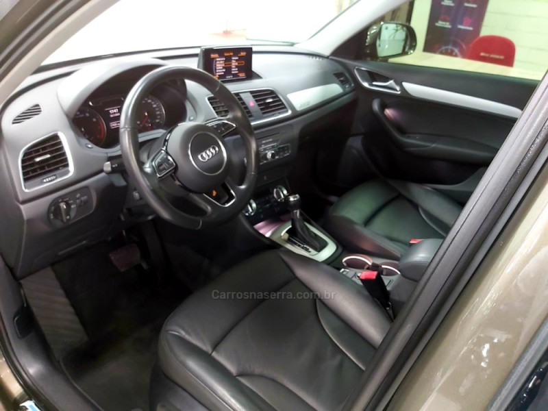 Q3 2.0 TFSI AMBIENTE QUATTRO 4P GASOLINA S TRONIC - 2015 - CAXIAS DO SUL