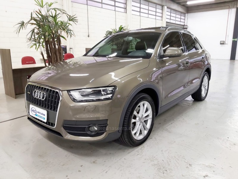 Q3 2.0 TFSI AMBIENTE QUATTRO 4P GASOLINA S TRONIC - 2015 - CAXIAS DO SUL