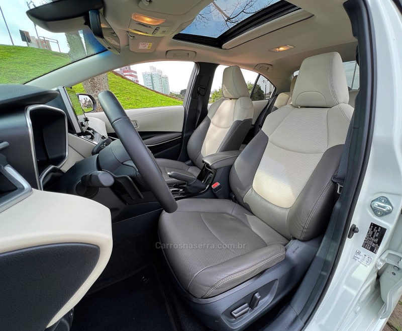 COROLLA 2.0 ALTIS PREMIUM 16V FLEX 4P AUTOMÁTICO - 2021 - PASSO FUNDO