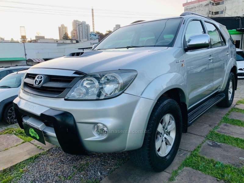 HILUX 3.0 SRV 4X4 CD 16V TURBO INTERCOOLER DIESEL 4P AUTOMÁTICO - 2007 - CAXIAS DO SUL
