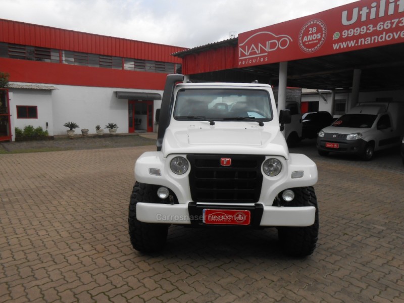 T4 3.0 TETO RÍGIDO 16V TURBO ELETRONIC DIESEL 2P MANUAL - 2012 - ESTâNCIA VELHA