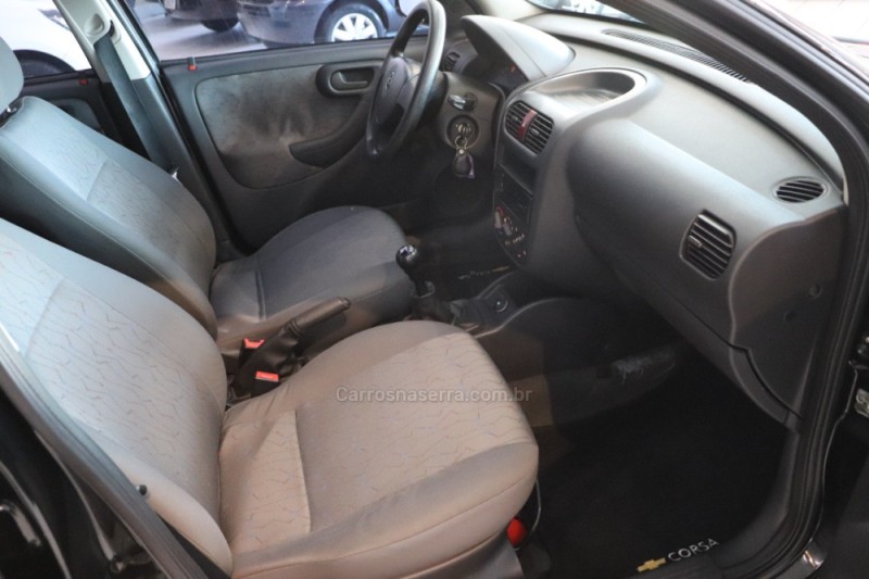 CORSA 1.8 MPFI MAXX 8V FLEX 4P MANUAL - 2006 - CAXIAS DO SUL