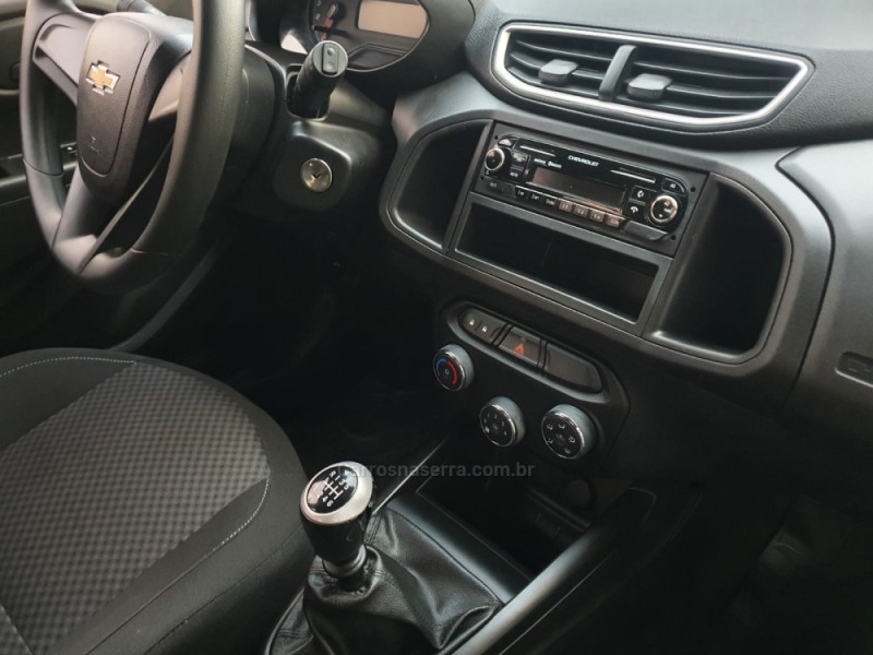 ONIX 1.0  LT 12V FLEX 4P MANUAL - 2017 - CAXIAS DO SUL