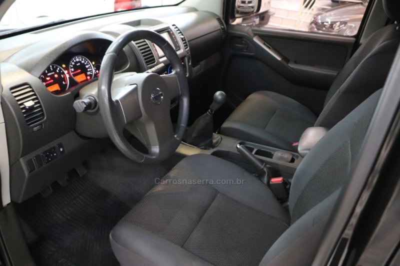 FRONTIER 2.5 S 4X4 CD TURBO ELETRONIC DIESEL 4P MANUAL - 2015 - CAXIAS DO SUL