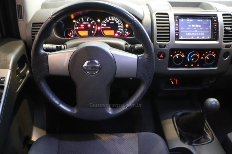FRONTIER 2.5 S 4X4 CD TURBO ELETRONIC DIESEL 4P MANUAL - 2015 - CAXIAS DO SUL