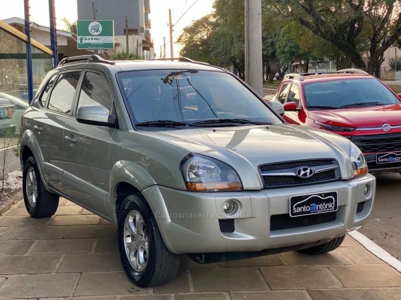 TUCSON 2.0 MPFI GLS 16V 143CV 2WD GASOLINA 4P AUTOMÁTICO - 2013 - LAGOA VERMELHA